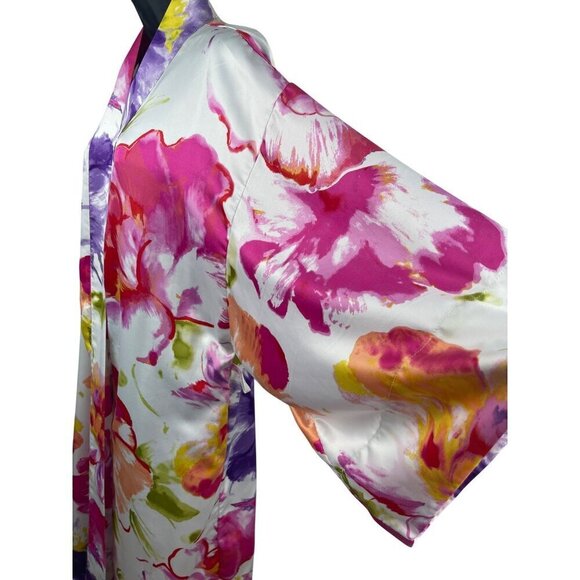 Natori  womens robe small multi floral  48’ long 42’ chest - Picture 1 of 7